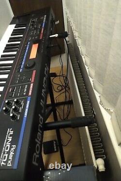 Roland Juno-Di Portable 61-key Synthesizer Black Keyboard