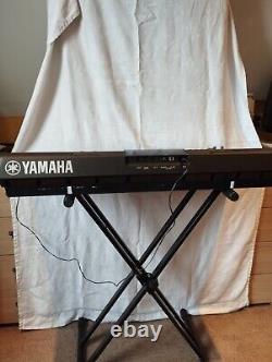YAMAHA PSR-E463 Keyboard PORTATONE Potaton Synthesizer 61-key + extras /TD
