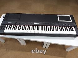 Yamaha P-250 keyboard, Piano, Music, instrument, Used but works