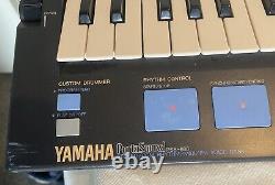 Yamaha Portasound PSS-680 Music Station Keyboard